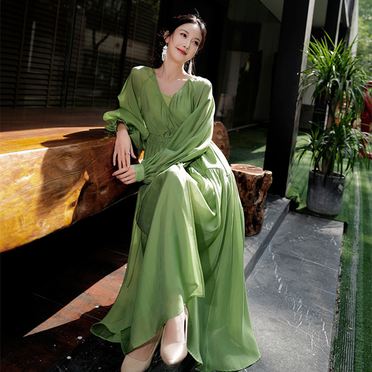 Elegant ladies dresses UK
