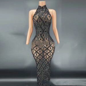 Elegant jumpsuits for women made with organza and spandex