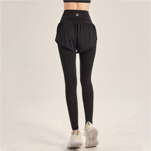 Women's flared leggings in black