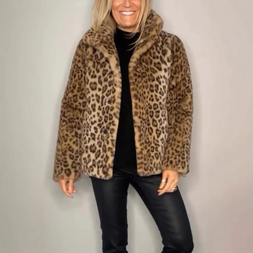 tnf jacket women's in leopard print style