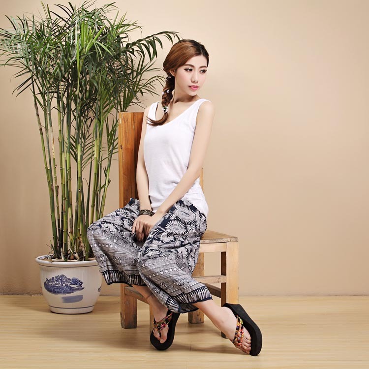 Wide Leg Cropped Pants Horizontal Blue and White – Ethnic Design